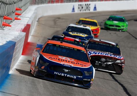 For people who appreciate the history and heritage of nascar, any trip to darlington raceway, the sport's original superspeedway. NASCAR à Atlanta : Keselowski l'emporte en série Monster ...