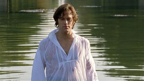 Tv Review Lost In Austen A Fun Take On Pride And Prejudice