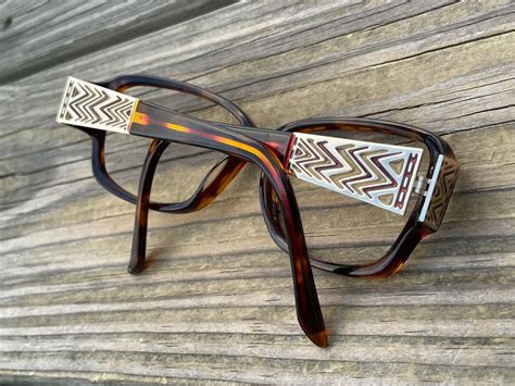 Daisy Fuentes Women Eyeglasses Sunglasses Frame Brown Gold Tone Glasses