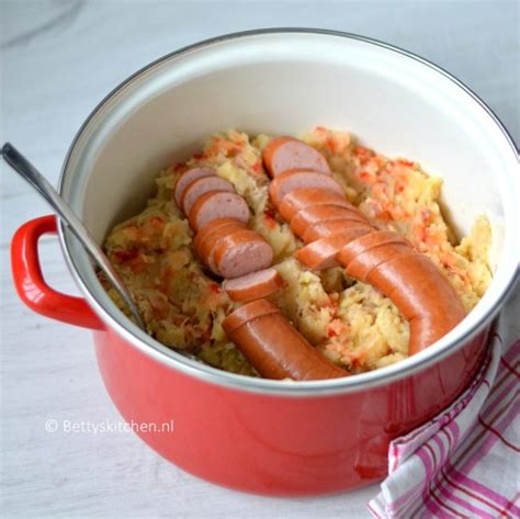 Pittige zuurkoolstamppot met sambal Recept