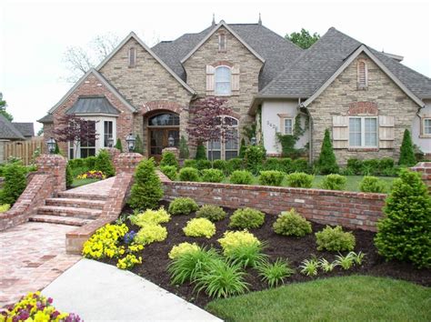 Modern Front Yard Landscaping And Home Garden Design