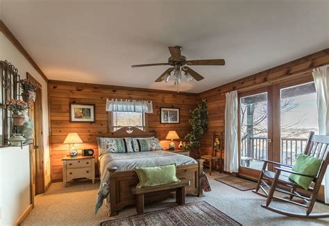 Maybe you would like to learn more about one of these? Meagan's Loft: Seven Devils NC 3 Bedroom Vacation Cabin ...