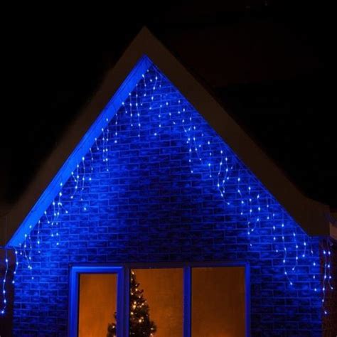 Enhance Your Creativity 15 Magnificent Icicle Christmas Lights