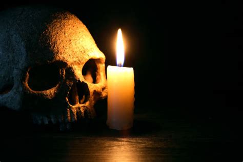 15400 Skull And Candle Stock Photos Pictures And Royalty Free Images