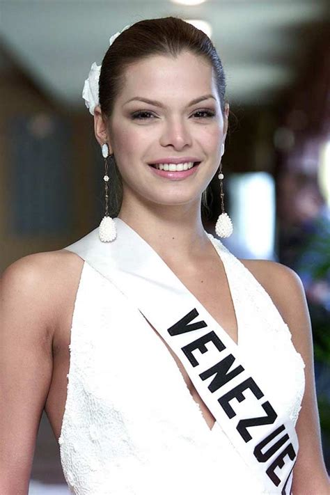 Mariangel Ruiz Miss Venezuela In Miss Universe 2002 World Winner