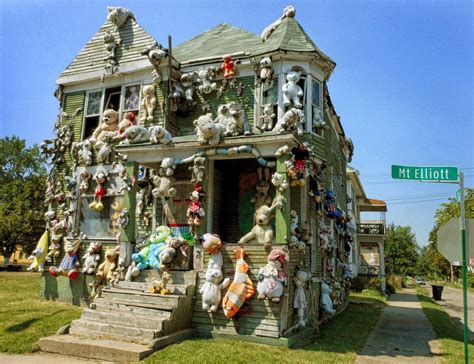 The Heidelberg Project Detroit All You Need To Know Before You Go
