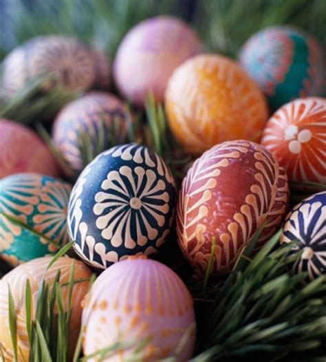 25 Creative Ways To Decorate Easter Eggs Ingenious Look