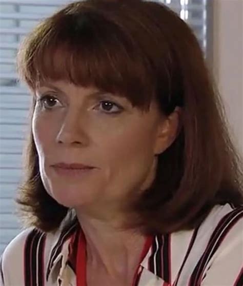 Caroline harding is an english actress who has played five roles in emmerdale: Coronation Street's Peter Barlow set for shock affair ...