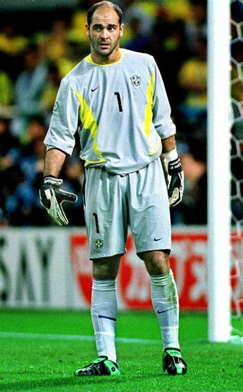 De qual lado você fica? Histórias da bola: Marcos: o goleiro do Brasil campeão em 2002