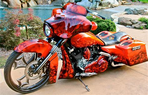 Taking a page from wwii's book, this paint. "Awesome Paint Job!" ... "Beautiful and Bad To The Bone ...