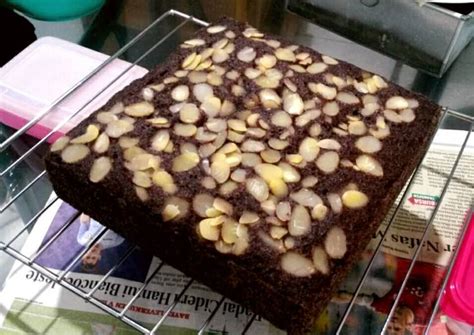 Sticky rice dough is very fragile. BLACK GLUTINOUS RICE CAKE Recipe by danishchelkaskus06 ...