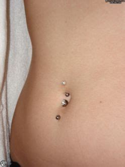 An Illustrated Guide To Navel Piercings Navel Piercing Double Navel