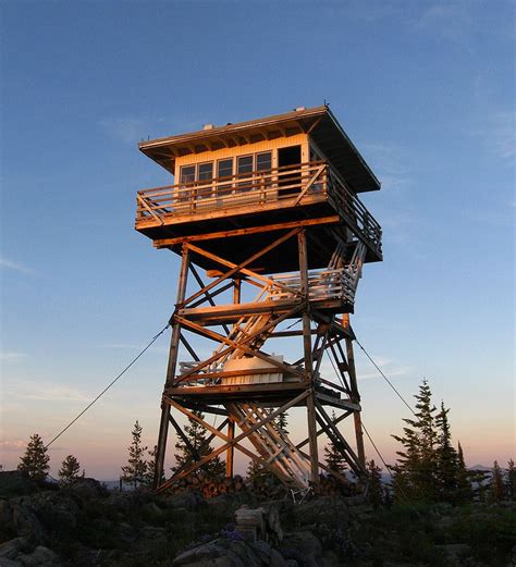 Cabin In The Sky Stay In Fire Lookout This Summer Gearjunkie