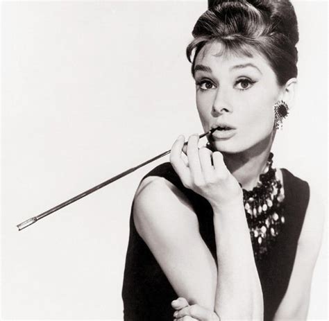 Audrey Hepburn El Mito De La Mujer Moderna Nacido De Desayuno Con