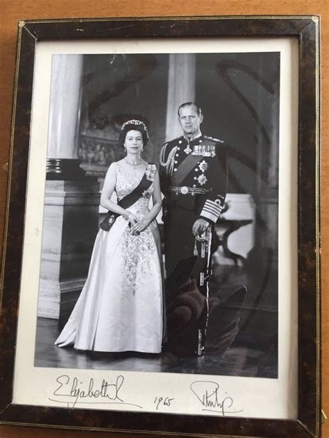 Starb im alter von 99 jahren. Elisabeth und Prinz Philip - Autogramm | Kaufen auf Ricardo