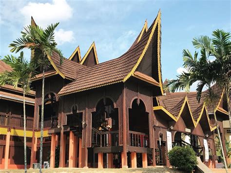 Look Back On History At Negeri Sembilan State Museum Sri Sutra Travel