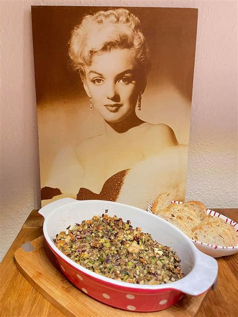 Marilyn Monroes Thanksgiving Stuffing