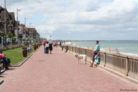 Les voyageurs sont unanimes : Un parcours évoquant l'amour sur la promenade Marcel ...