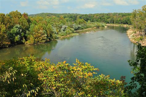 File:Current River, Missouri.jpg - Wikimedia Commons