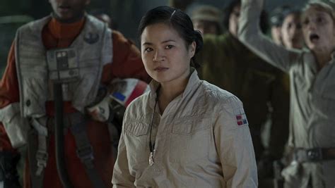 Concept artist martin deschambault has been working on a personal project called project 77. How THE RISE OF SKYWALKER Failed Rose Tico - Nerdist
