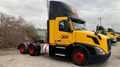 WAS NOT EXPECTING THIS ON FIRST NIGHT ON EXTRA BOARD (Estes Express