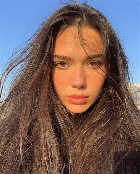 Martyna Balsam On Instagram “☀️this Time I Did Brush My Hair☀️” Selfie