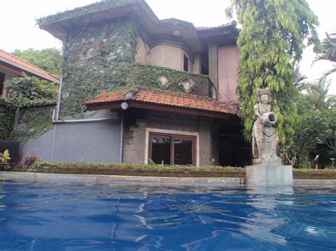 Putu Bali Villa And Spa Updated 2023 Prices And Resort Reviews Kerobokan