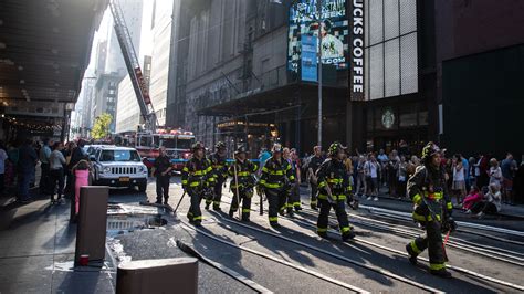 Smoky Fire At Bar Forces Evacuation Of Hotel At Times Square Officials Say The New York Times