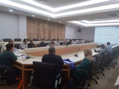 Penyiasatan pendapatan isi rumah (his) merupakan salah satu penyiasatan yang dijalankan oleh jabatan perangkaan malaysia. Sesi Taklimat Survei Pendapatan dan Perbelanjaan Isi Rumah ...
