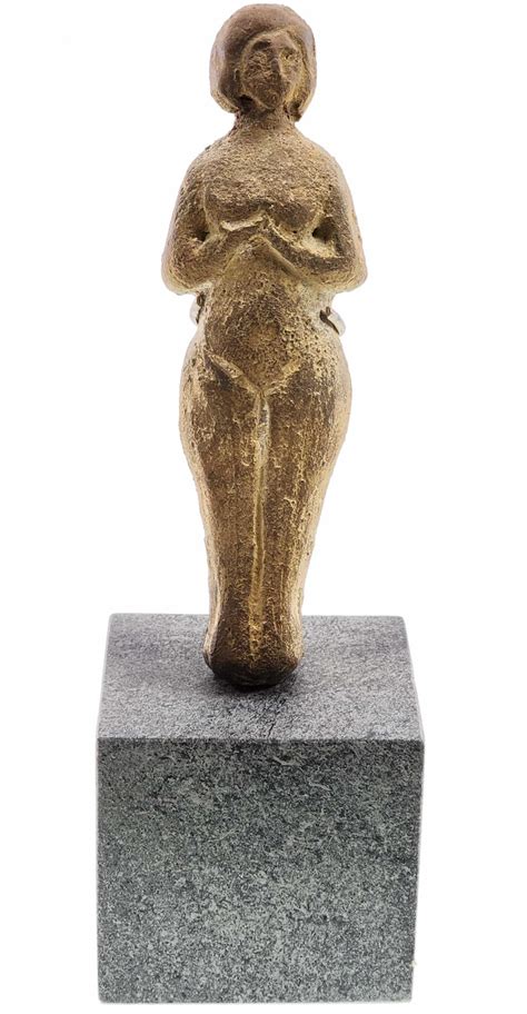 Lot Elamite Period Nude Fertility Goddess Figure