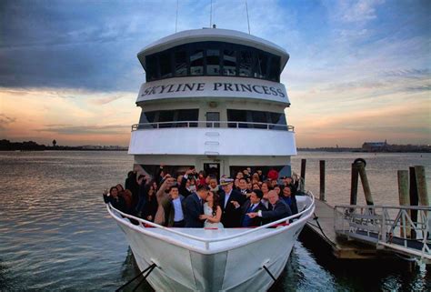 Easy ways to decorate your wedding car. Yacht Wedding Charters NYC-Wedding Cruises | Skyline Cruises