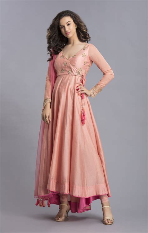 If you want a gorgeous dress but you also want to have money left over to, you know, live your life, these are the best places to look. AVDI PEACH HIGH LOW ANARKALI | Pakistani dress design ...