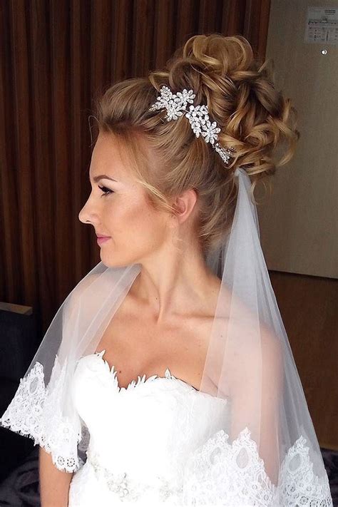 Half up bun wedding hairstyles. 36 Wedding Hairstyles With Veil - My Stylish Zoo