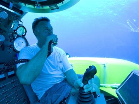 The Tiny Submarines That Will Take Tourists To The Bottom Of The Ocean