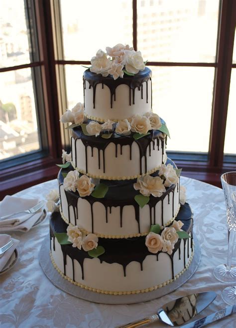 And that says a lot considering i have a. Chocolate Ganache White Rose Cake | Chocolate wedding cake