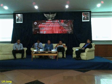 Explore tweets of refly harun @reflyhz on twitter. News and Opinion (NO) Magazine: Diskusi Publik "Implikasi ...