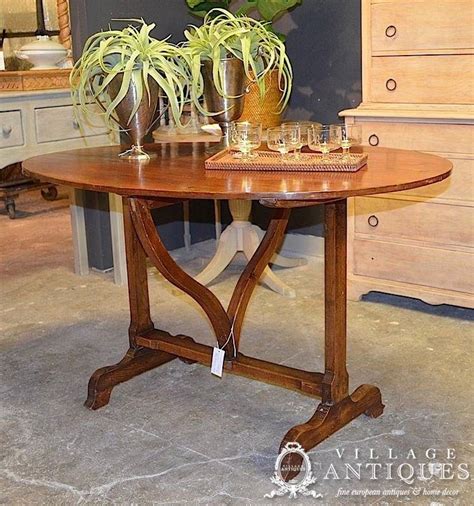 Simple Yet Elegant Round Table Table Occasional Table