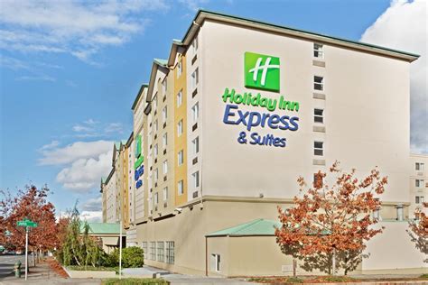 Best Hotels Near The Seattle Cruise Port