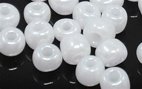 350 Pearly White Glass Beads 6 0 Big Hole 4mm Beads 25g Bulk Etsy