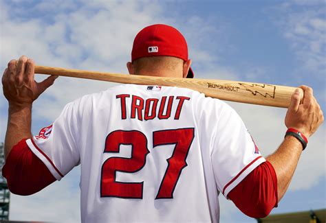 Watch Mike Trouts Workout Routine Looks Interesting Fox Sports
