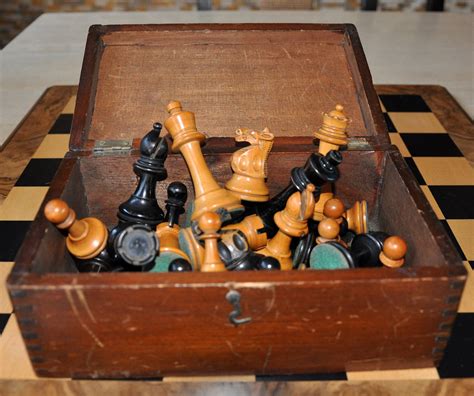 British Chess Company Popular Staunton Chess Set 3 12 King Chess