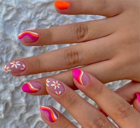 25 Of The Best Preppy Nails Ideas To Copy Hello Mia Wilson