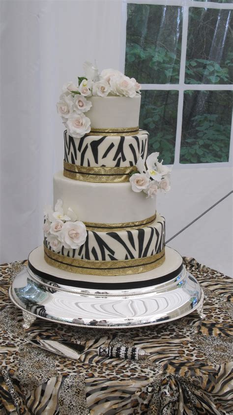 Kates African Theme Wedding Cake