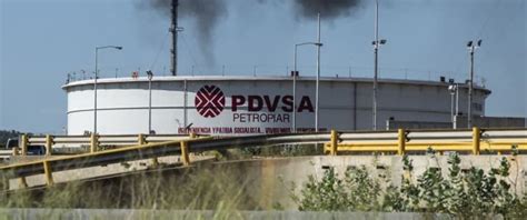 Explosion Rocks Venezuela Oil Plant