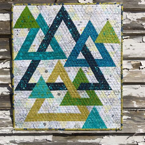 Kwik Tangled Triangles Mountain Quilt Pattern Quilts Crazy Quilts