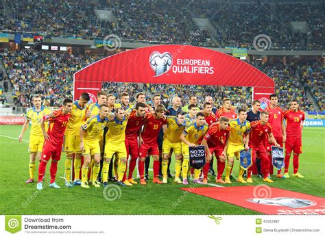 Mira comentarios incluyendo lo más destacado, noticias, alineaciones, puntuaciones de los jugadores y mucho más. Foto Del Grupo De Los Equipos De Fútbol De Ucrania ...