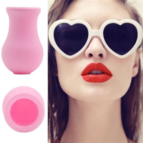 Women Sexy Silicone Full Lip Plumper Lip Enhancer Device Round Increase
