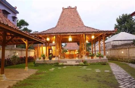 Maybe you would like to learn more about one of these? √ Rumah Adat Betawi Lengkap (Jenis Rumah, Ciri Khas ...