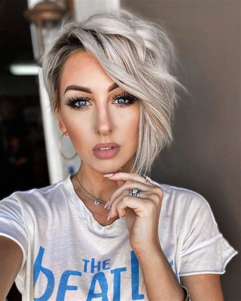 trendy short hairstyles 2023 top 10 women haircuts for thin hair 2023։ best trends and styles