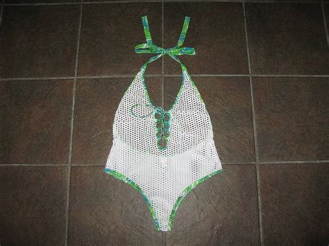 Discontinued Wicked Weasel Hot Tropics One Piece M Medium